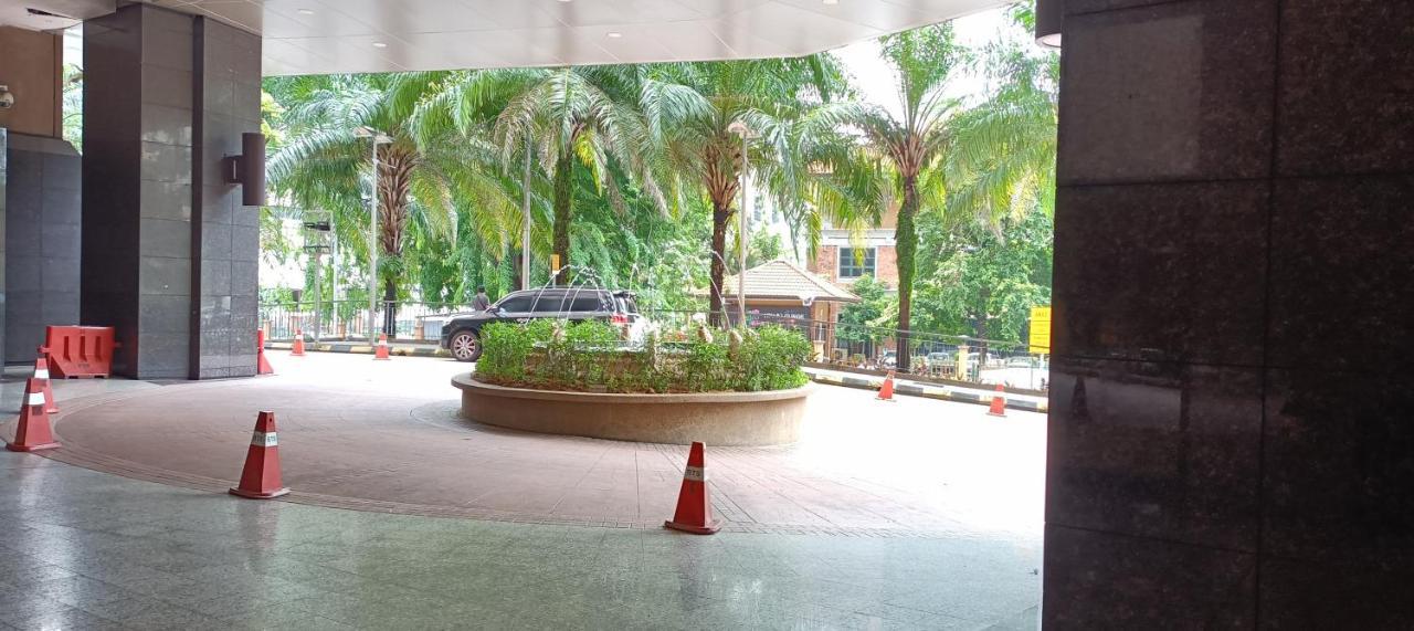 Plaza Apartment At Berjaya Times Square Kl Kuala Lumpur Exterior foto